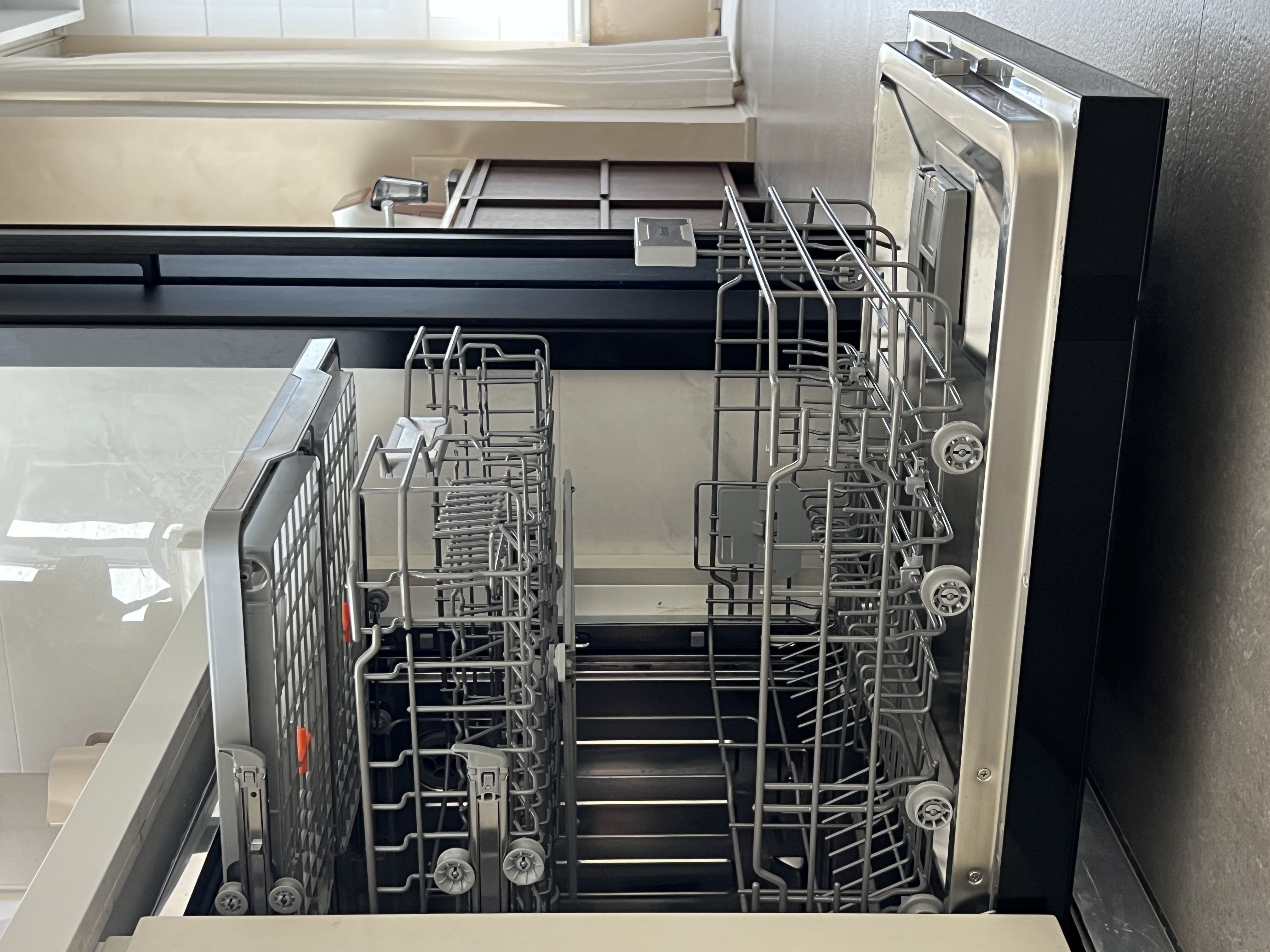 2024-09-05 143042.jpg 2024-09-05 143042.jpg